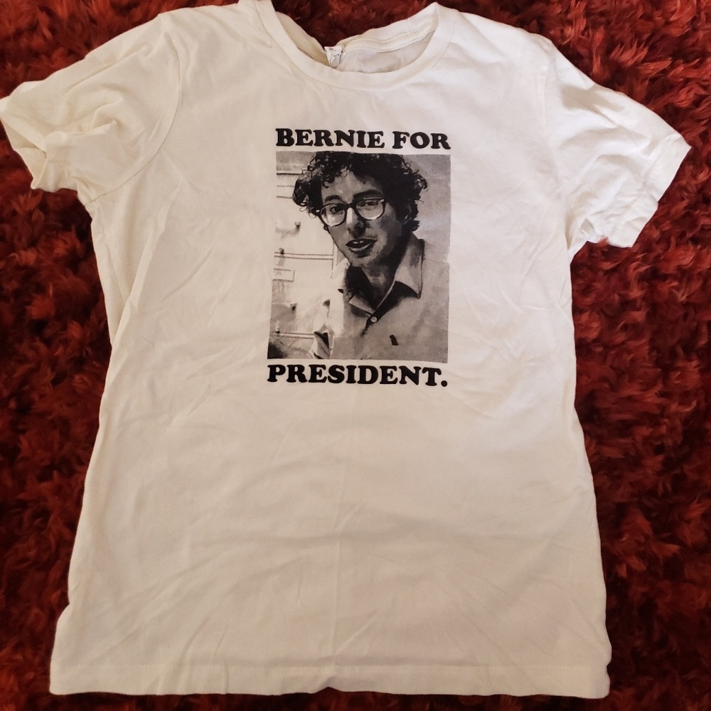 Bernie Sanders shirt